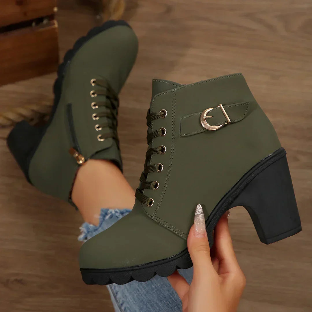 Isabella™ | Chic Leather Ankle Boots for Sophistication