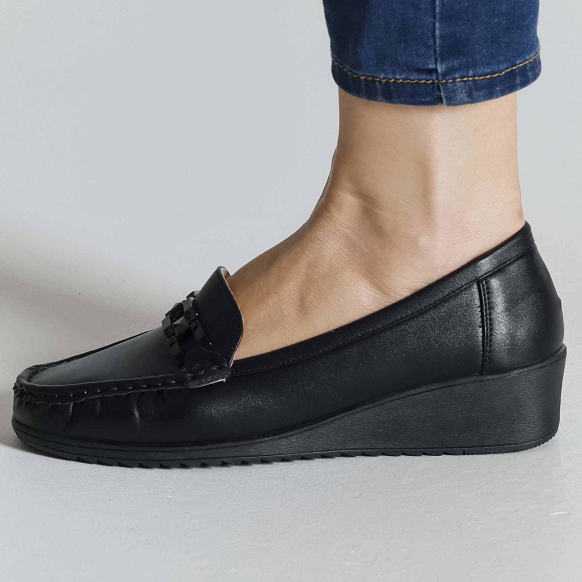 Rita™ | Cozy Leather Moccasins for Everyday Elegance