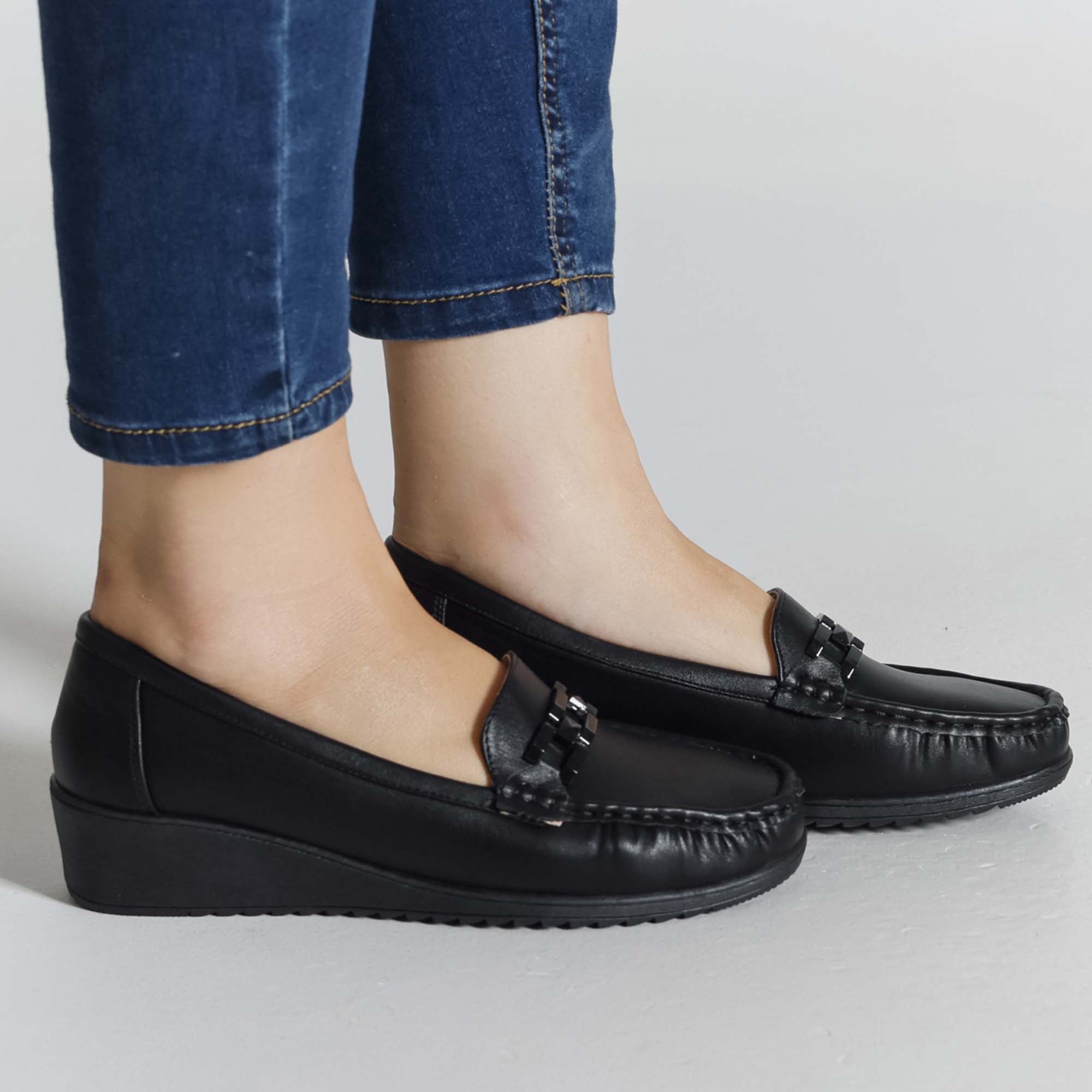 Rita™ | Cozy Leather Moccasins for Everyday Elegance